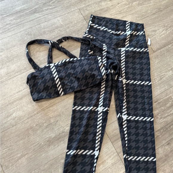 NO OFFERS ! AERIE set 🖤 - Picture 10 of 15